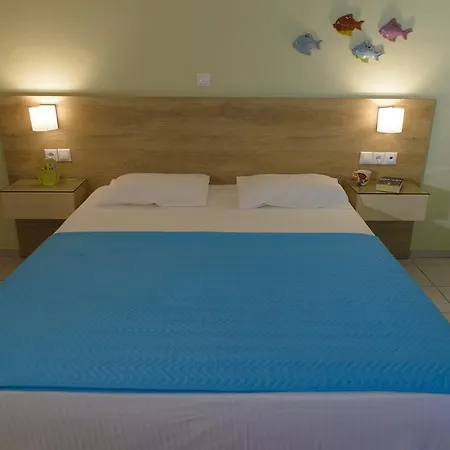 Aptera 3*