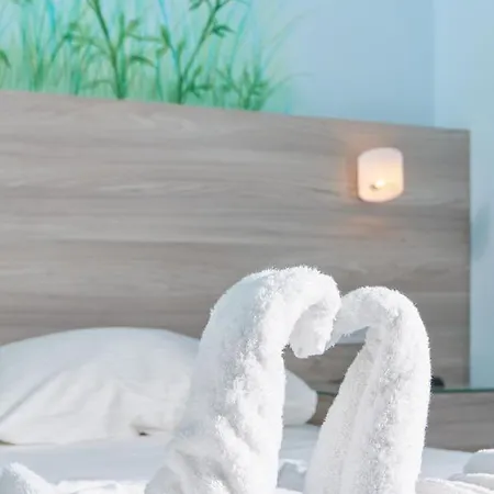 Hotel Aptera 3*