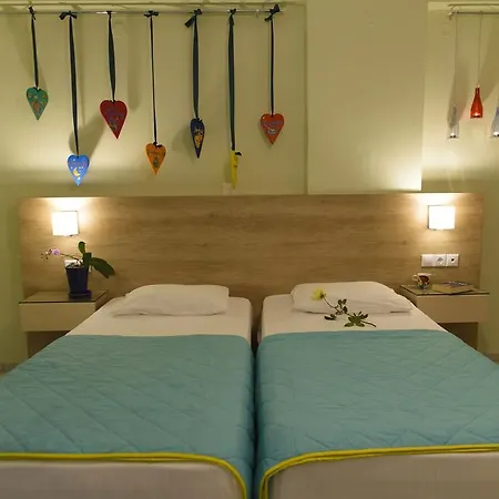 Hotel Aptera 3*